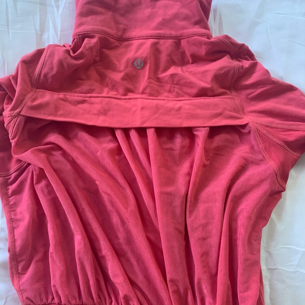 Pink lululemon jacket size S